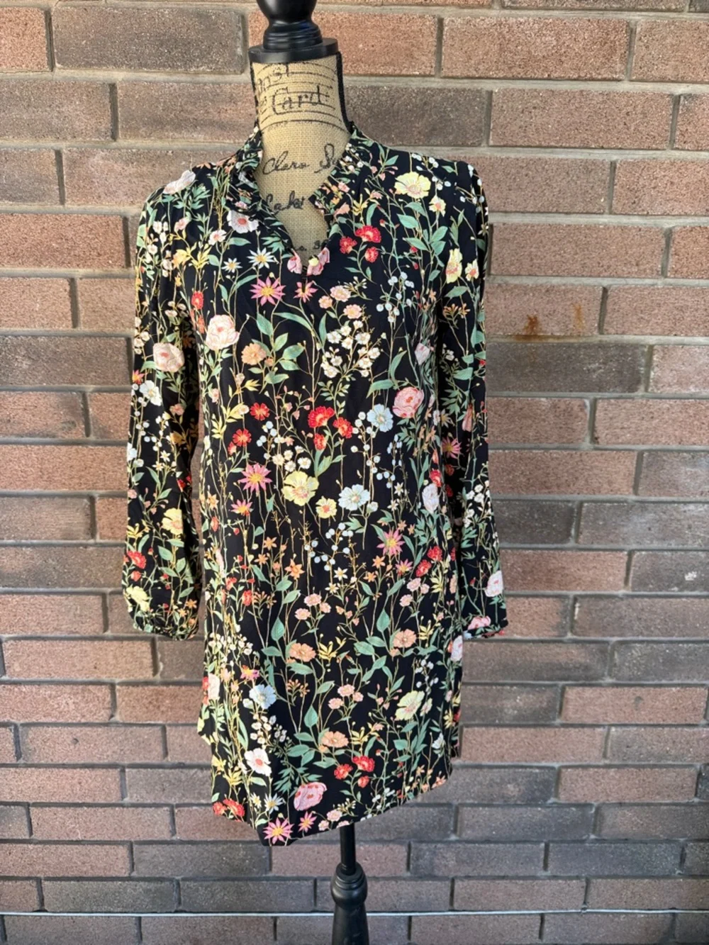 LOFT Black Floral Wildflower Long Sleeve Smocked Button Dress Size XS - Picture 1 of 5